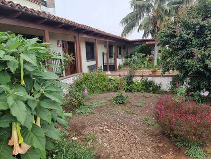 Villa en venta en San Cristóbal de La Laguna, rebajada