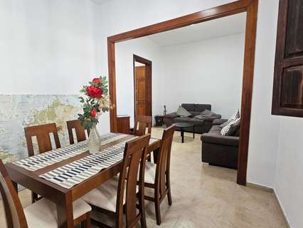 Piso en venta en Santa Cruz de Tenerife zona El Toscal rebajado