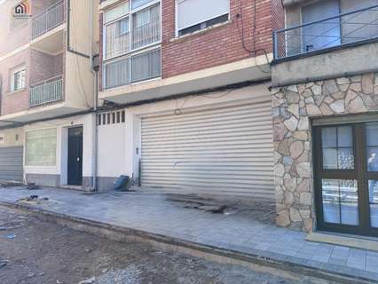 Local comercial en venta en Utebo