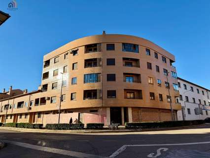 Piso en venta en La Almunia de Doña Godina