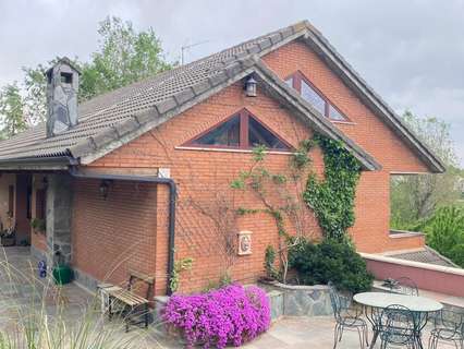 Chalet en venta en Villalbilla