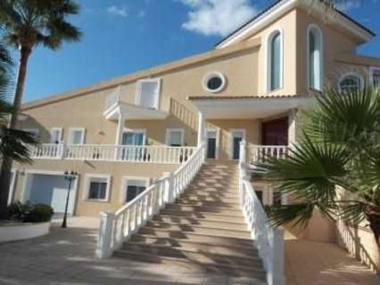 Casa en venta en L'Alfàs del Pi