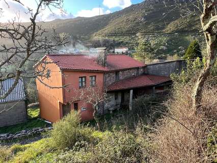 Casa rústica en venta en Rianxo