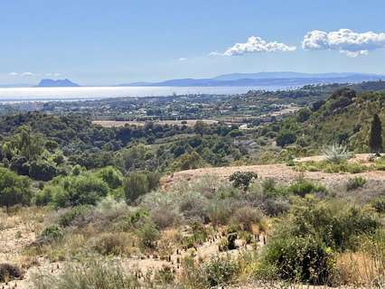 Parcela rústica en venta en Estepona