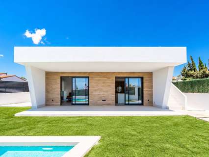 Chalet en venta en Algorfa