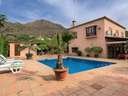 Casa rústica en venta en Estepona