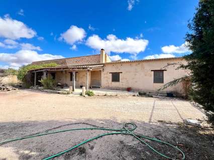 Casa en venta en El Pinós/Pinoso