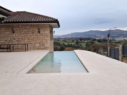 Casa en venta en Loiu