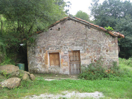 Casa en venta en Torrelavega zona Viérnoles