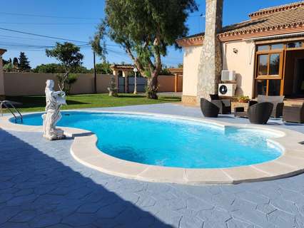 Chalet en alquiler en Chiclana de la Frontera