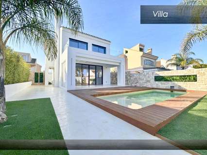 Casa en venta en Estepona