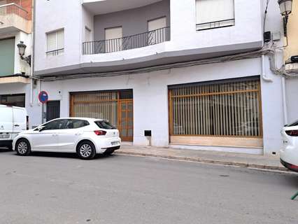 Local comercial en alquiler en Requena