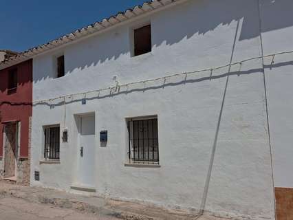 Casa en venta en Caudete de las Fuentes