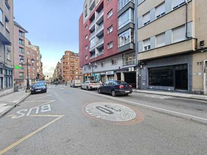 Local comercial en venta en Oviedo