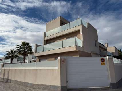 Chalet en venta en Pilar de la Horadada
