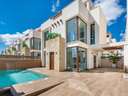 Casa en venta en Los Montesinos