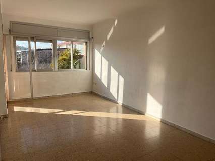 Piso en venta en Abrera