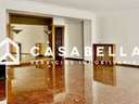 Piso en venta en Valencia zona Exposició rebajado