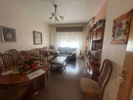 Planta baja en venta en Elda