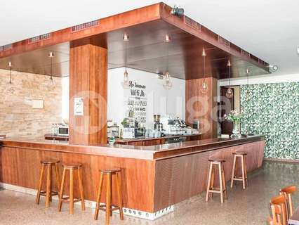 Local comercial en alquiler en Cangas