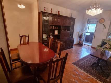 Edificio en venta en Fabero