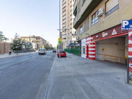 Plaza de parking en venta en Granada rebajada