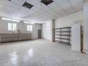 Local comercial en venta en Baza