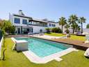 Casa en venta en La Zubia