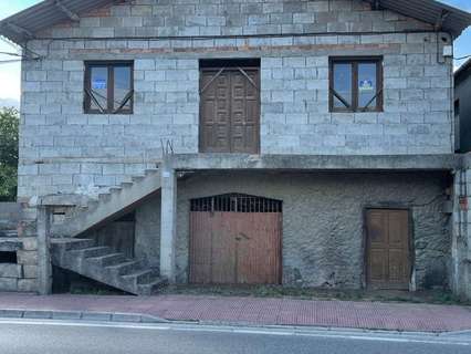 Casa en venta en Carracedelo, rebajada