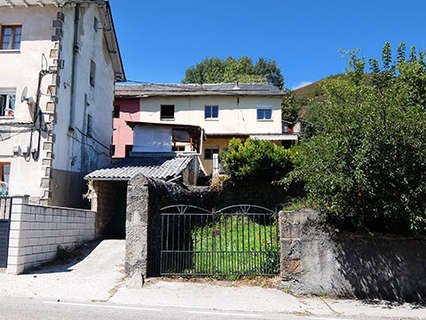 Casa en venta en Villablino, rebajada