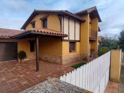 Chalet en venta en Villadangos del Páramo