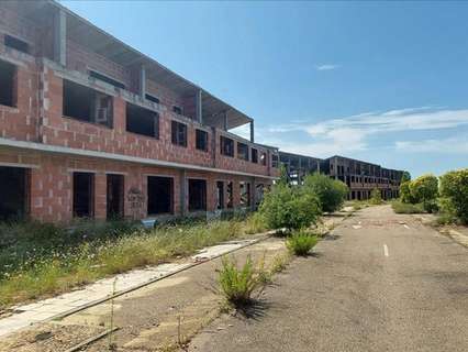 Edificio en venta en Valdefresno