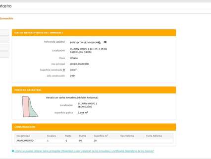 Plaza de parking en venta en León