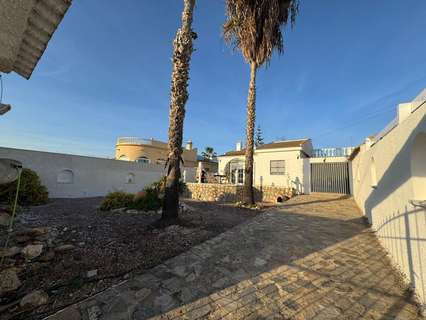 Chalet en venta en Torrevieja