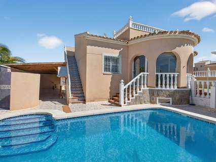 Chalet en venta en Benijófar