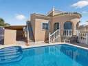Chalet en venta en Benijófar