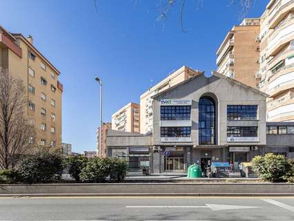 Local comercial en venta en Granada