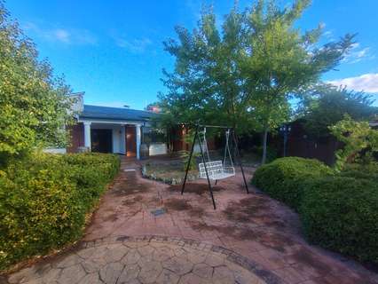 Chalet en alquiler en Viana de Cega