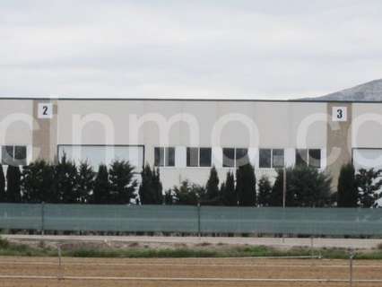 Nave industrial en alquiler en Corcos