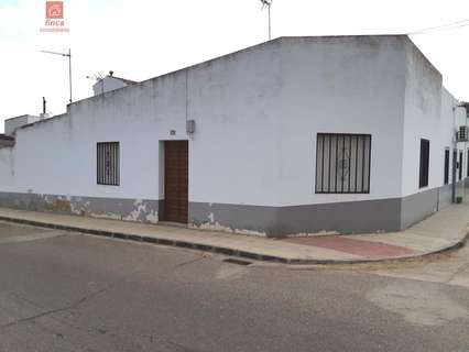 Casa en venta en Montijo, rebajada
