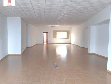 Local comercial en venta en Montijo