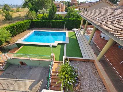 Chalet en venta en Montserrat rebajado