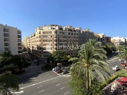Piso en alquiler en Valencia zona Ensanche rebajado