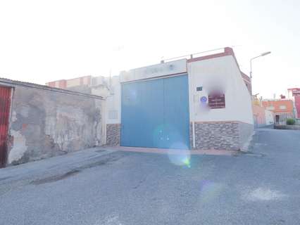 Local comercial en alquiler en Almería