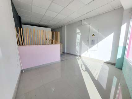 Local comercial en alquiler en Almería