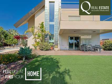 Chalet en venta en Alicante