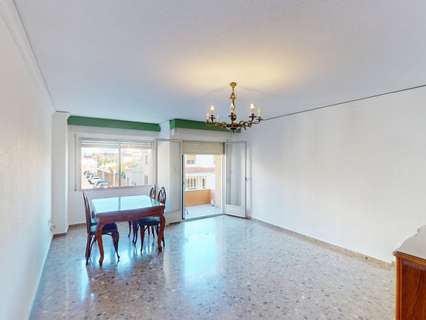 Piso en venta en Piles