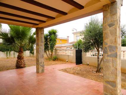 Villa en venta en Alginet