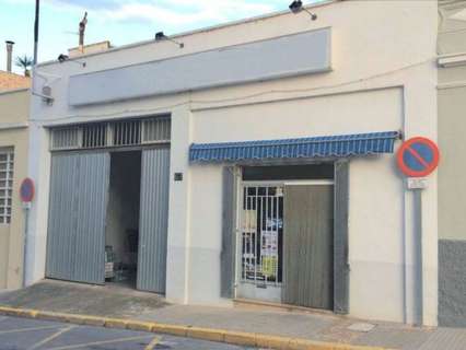 Local comercial en venta en Amposta