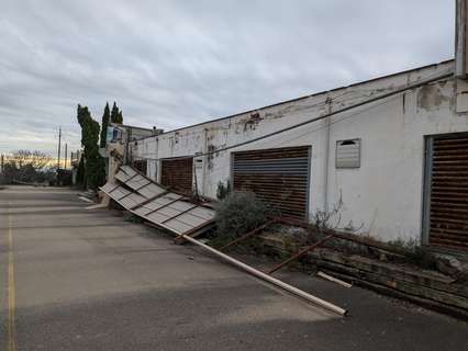 Nave industrial en venta en La Sénia
